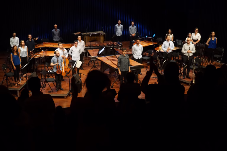 Music for 18 musicians Steve Reich por Drumming GP